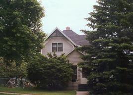 927 Aurora St., Waukesha, WI 53186