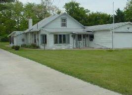 516 S Third St, Delavan, WI 53115