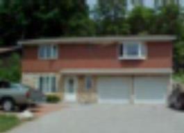 628 S Kettle Moraine Dr., Slinger, WI 53086