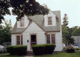 4853 N 41st St, Milwaukee, WI 53209