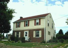 304 Paradise, West Bend, WI 53095