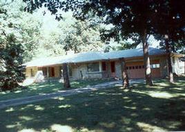 13900 W Robin Tr, New Berlin, WI 53151