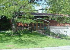 312 W 2nd Ave., Elkhorn, WI 53121