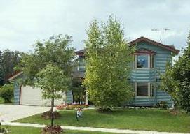 8179 S Wilding Dr, Oak Creek, WI 53154