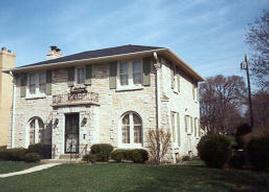 2102 N Menomonee River Pkwy., Wauwatosa, WI 53226