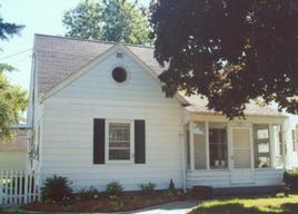 1057 W Kendall, Glendale, WI 53209