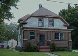 1306 N 2nd, Watertown, WI 53094