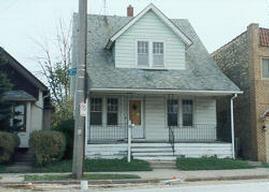 4706 N 37th St, Milwaukee, WI 53209