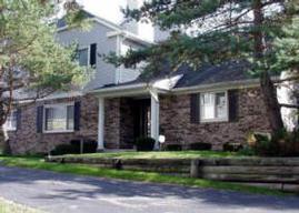 1118 N Pilgrim Pkwy, Elm Grove, WI 53122