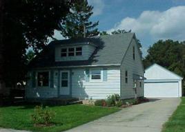 120 E Jefferson St, Oconomowoc, WI 53066