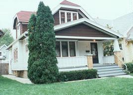 5425 N 39th St, Milwaukee, WI 53209
