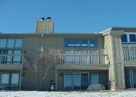 1460 Delavan Club Dr., Delavan, WI 53115