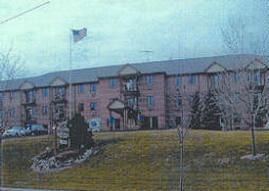 530 N Silverbrook Dr #132, West Bend, WI 53090