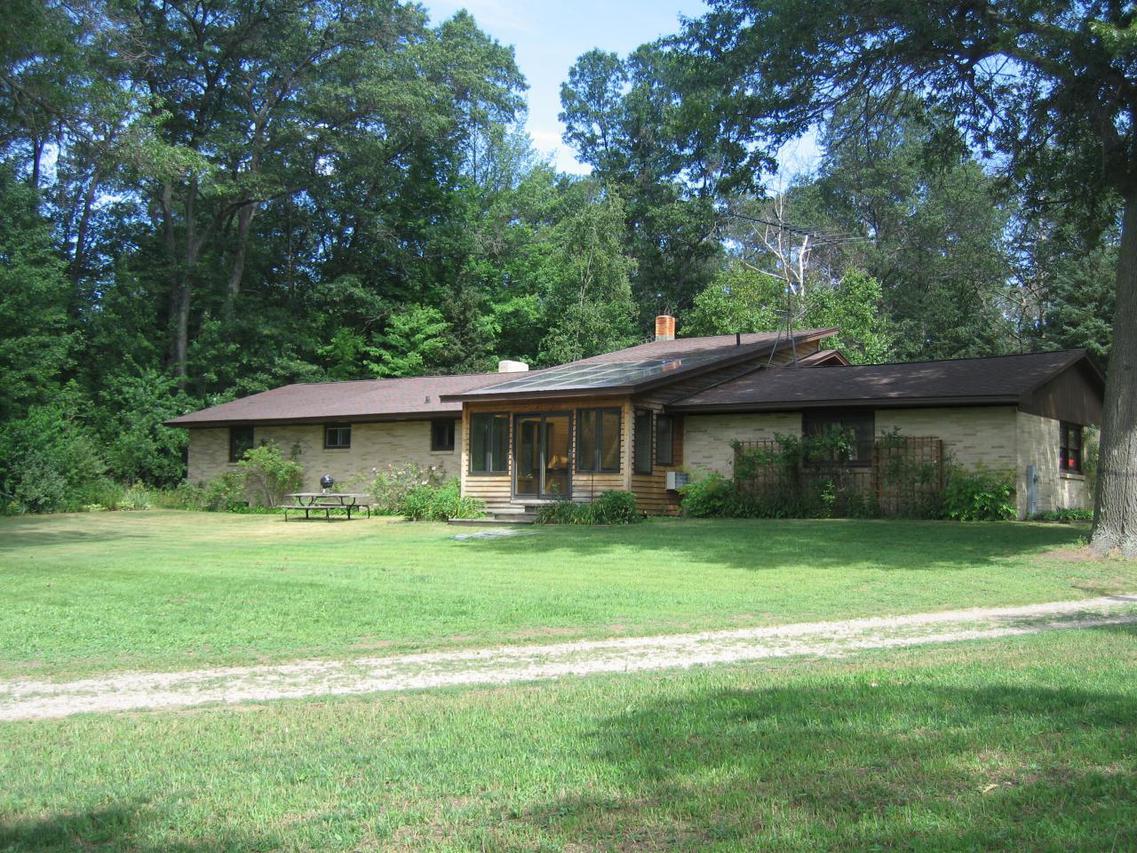 W2751 E Oak Dr., Porterfield, WI 54143