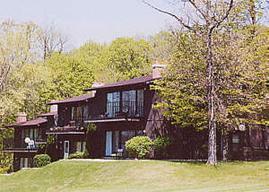 82-07 Red Chimney Rd., Geneva, WI 53147
