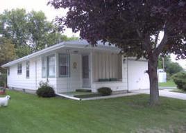 1244 Macarthur Ave, Sheboygan, WI 53083