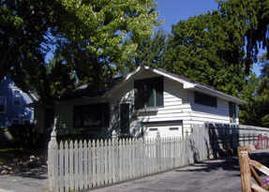 425 S 4th St, Fort Atkinson, WI 53538