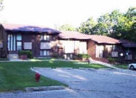 84-04 Red Chimney Rd., Geneva, WI 53147