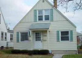 3728 S 17th St, Milwaukee, WI 53221