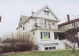 2545 E Parkway Meadow #6, Pewaukee, WI 53072