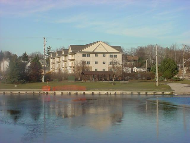 218 3rd St. #214, Hartford, WI 53027
