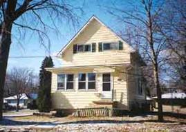 437 S Rural St., Hartford, WI 53027