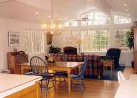 171 E Fox Dale Rd., Fox Point, WI 53217