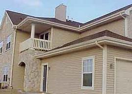 9363 S Cobblestone Way #F, Franklin, WI 53132