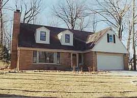 695 Meadow Ln., Elm Grove, WI 53122