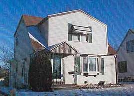 2850 S 92nd, West Allis, WI 53227