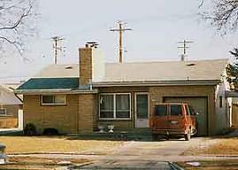 7725 W Fiebrantz, Milwaukee, WI 53222