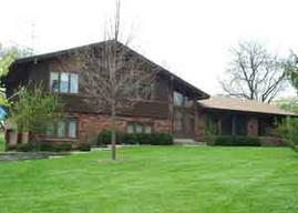 17765 Alta Louise Pkwy., Brookfield, WI 53045