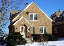 539 3rd Ave., West Bend, WI 53095