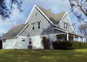 7057 N Range Line Rd., Glendale, WI 53209