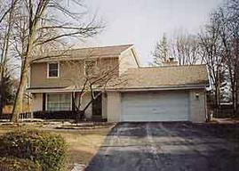 7384 N Chadwick Rd., Glendale, WI 53217