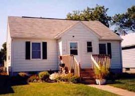 617 Charles St., La Crosse, WI 54603