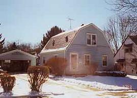 123 Coolidge Ave., Waukesha, WI 53186