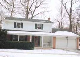 463 N Park Cr #W54, Cedarburg, WI 53012