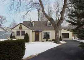 5962 S 28th St., Greenfield, WI 53221