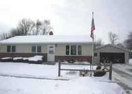 1611 Hoover St., New Holstein, WI 53061