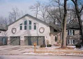8827 32nd Ave, Kenosha, WI 53142