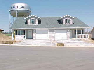 906 Tower Dr., Hartford, WI 53027