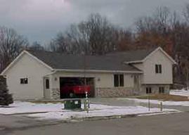 963 Windhill St., Onalaska, WI 54650