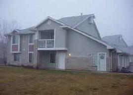 6930 S Rolling Meadow, Oak Creek, WI 53154