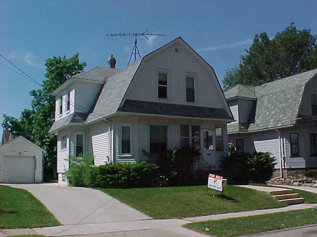 1115 67th St., Kenosha, WI 53143