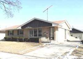 3264 S 90th St., Milwaukee, WI 53227