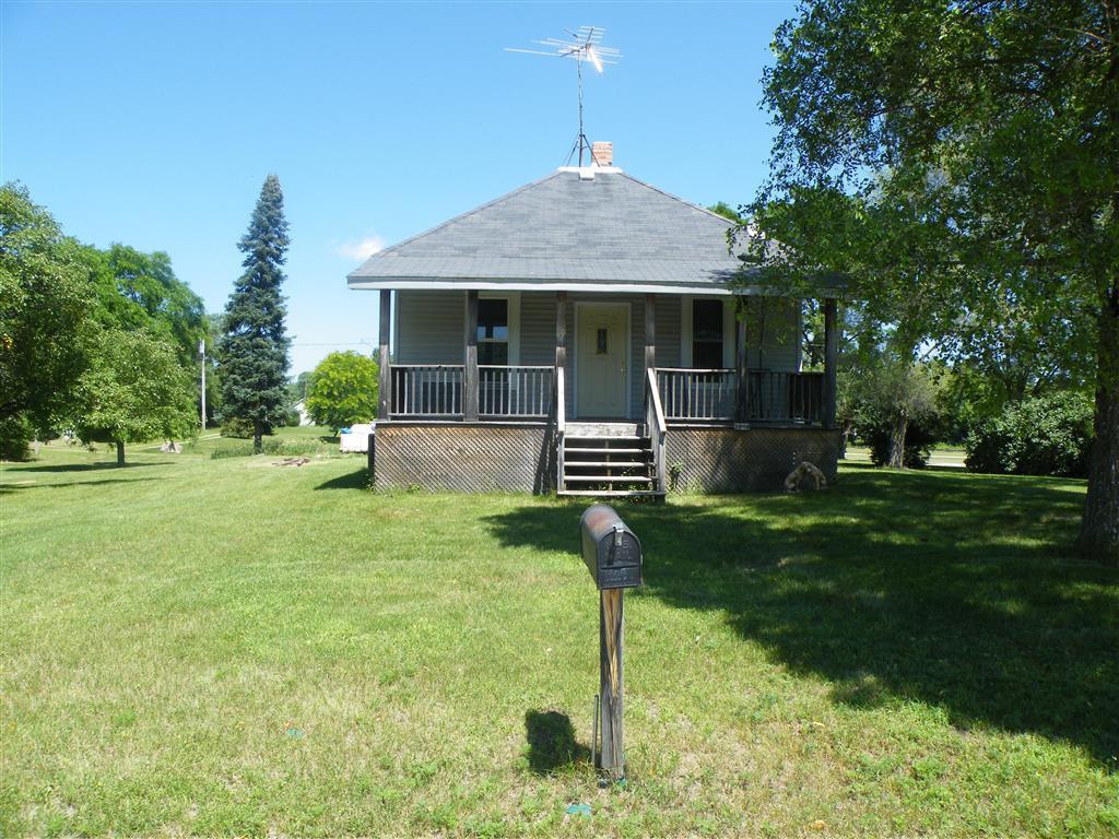 1004 Riverside Ave., Wausaukee, WI 54177