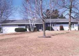 26388 W Fairfield Way #S10, Pewaukee, WI 53188