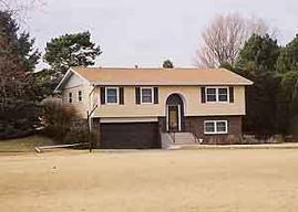 W241S9965 Fairway Ct, Vernon, WI 53103