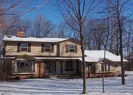 14210 Beechwood Ave., Brookfield, WI 53005